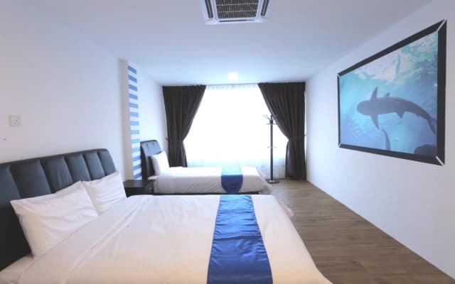 Hard Rock VIP Guest House - photo 5