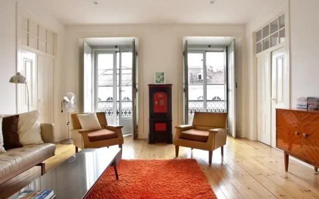 Spacious Sunny Flat- Baixa / Rossio - photo 3