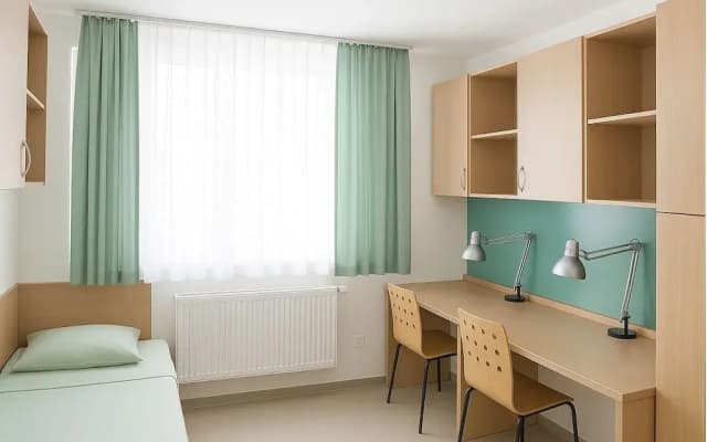 UrbanNest Private Hostel Rooms - photo 3