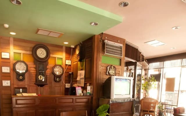 Cucumber Inn - photo 2