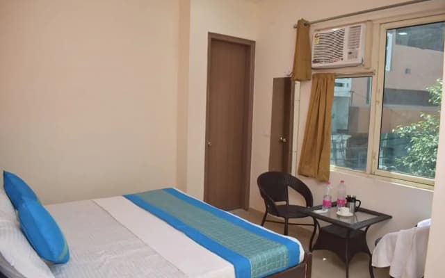 Aero Indus Hotel - photo 5