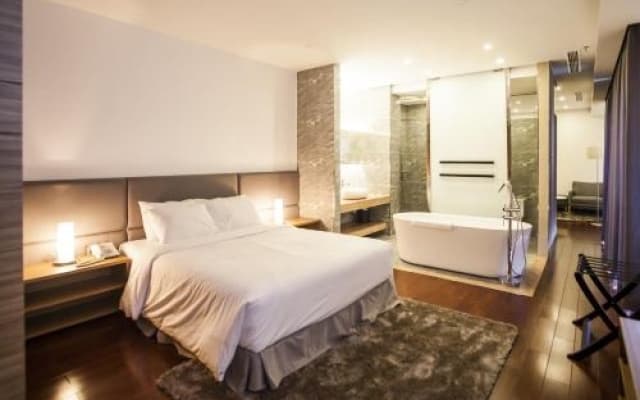 Charm Suite Residence Saigon - photo 2