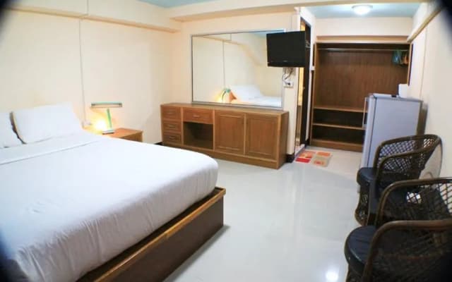 Mid Town Inn - photo 3