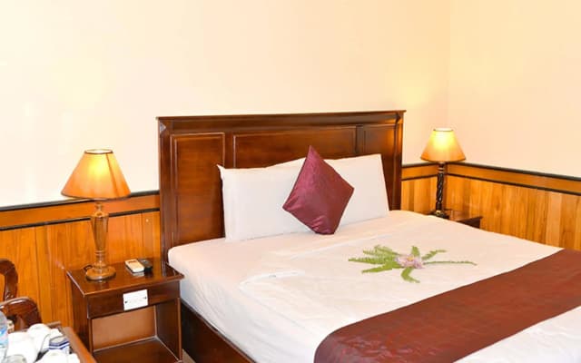 Huy Hoang River Hotel - photo 2