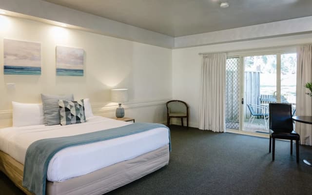 Fairways Resort - photo 4