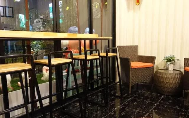 Wh'Ite Guesthouse Chiang Mai - photo 4