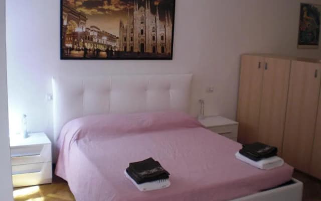 Flat in Milan 1 - photo 2
