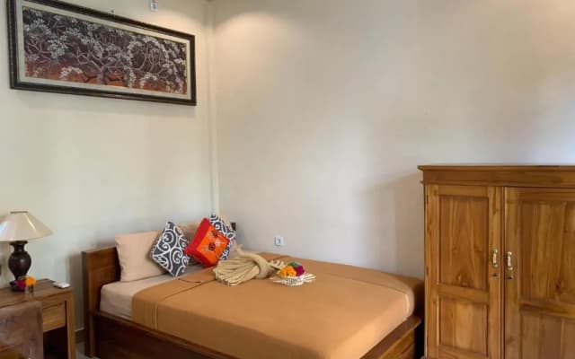 Donald Home Stay - photo 2