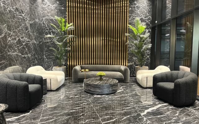 Luxury Living at Cloud Tower JVT with - photo 2