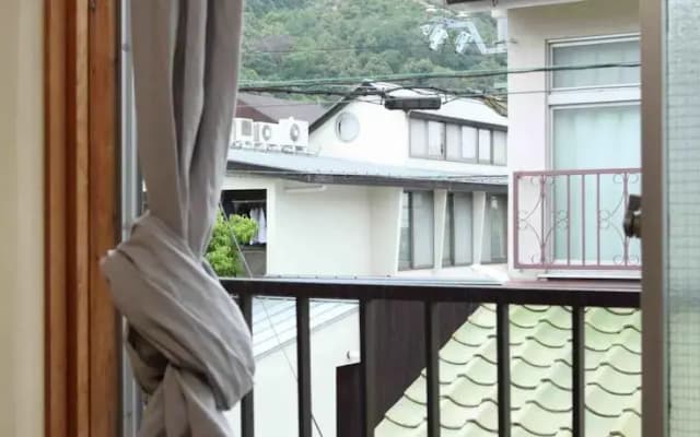Golden Pavilion House - photo 5