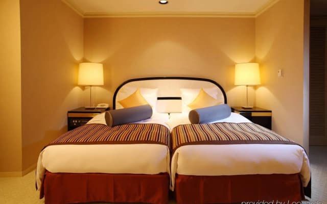 ANA Crowne Plaza Osaka - photo 5