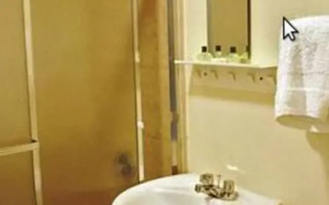 Apollo Inn - photo 4