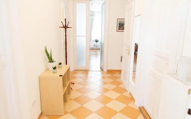 Wess11 Budapest Downtown - photo 2