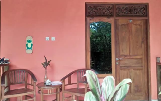 Made Roejas Homestay - photo 2