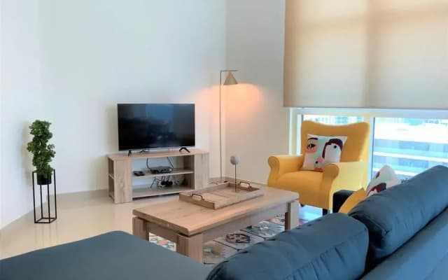 DHLA - Modern 2BR balcony in Marina - photo 3