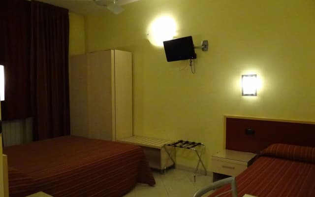 Hotel Parma - photo 4