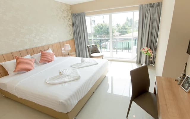The Bedroom - photo 2