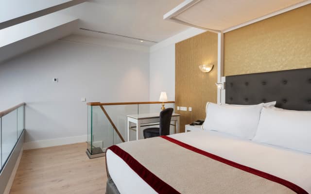 Aurea Ana Palace by Eurostars Hotel Company - photo 5