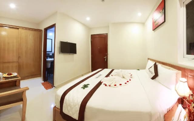 New Sky Hotel - photo 4