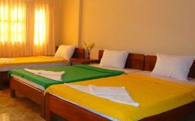 Prohm Roth Guesthouse - photo 4