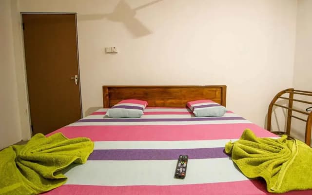Yoho Solid Hotel Borella - photo 5