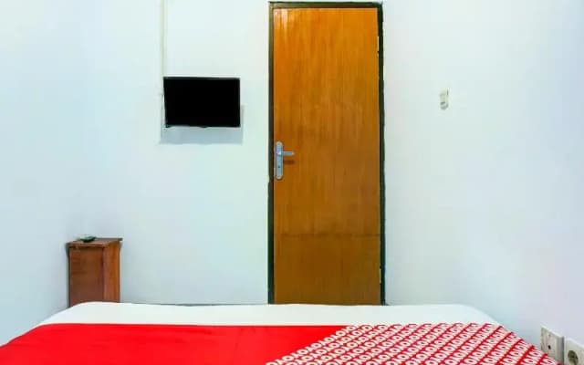 OYO 90304 Neo Central Residence - photo 5