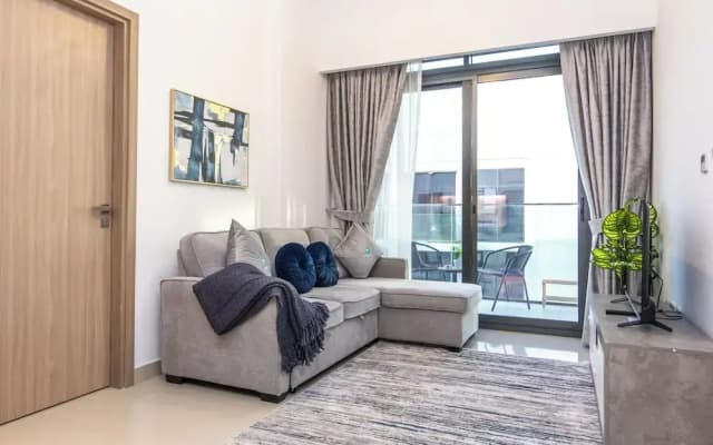 Bloomfields Modern 2BR Azizi Gardens - photo 3