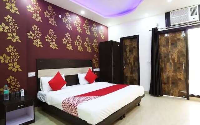 Oyo 42619 Diamond Key Residency - photo 2
