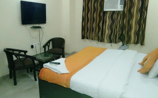 Hotel Rampal Palace - photo 5