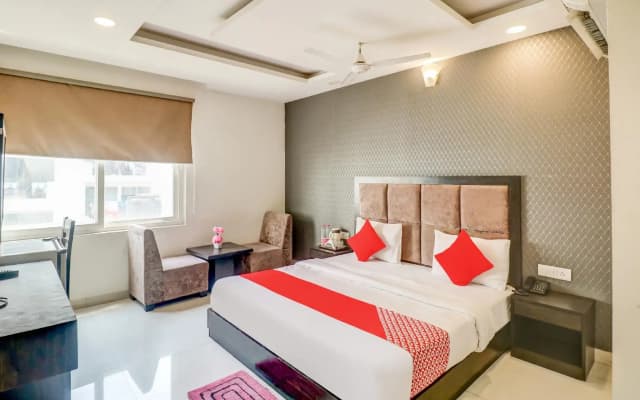 OYO 80200 Olive Inn - photo 3