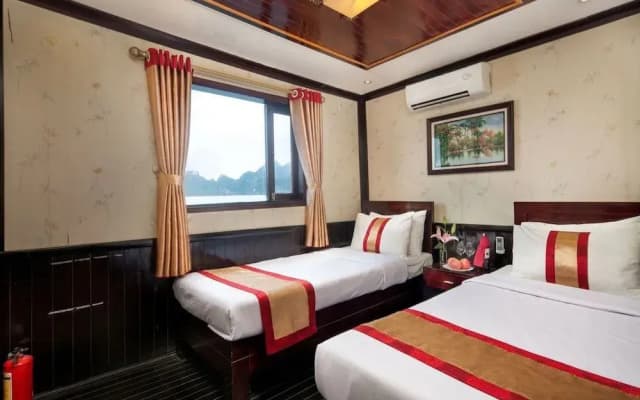 Halong Moonlight Cruises - photo 5