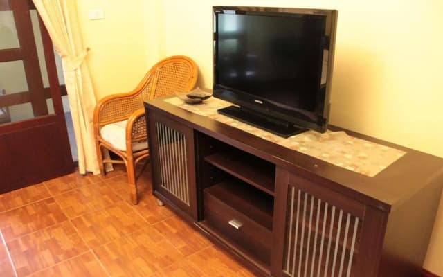 Flora House - photo 2