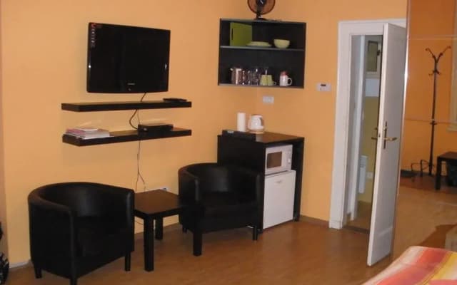 Apartment Národní 17 - photo 2