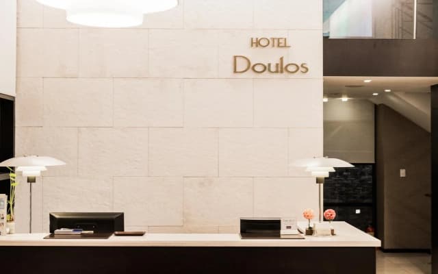 Doulos Hotel - photo 2