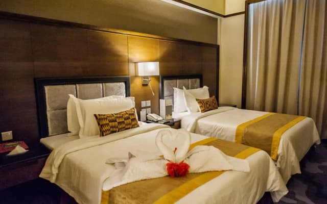 Nu Hotel - photo 4