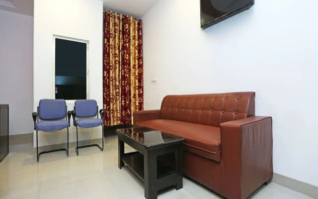 OYO 11384 Hotel Diamond Star - photo 3