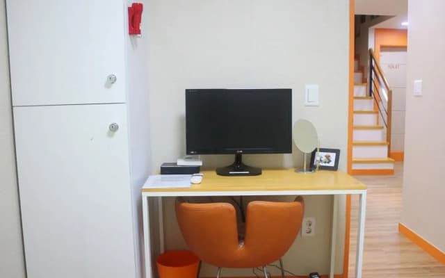 Cocoon stay Hongdae Guesthouse - photo 5