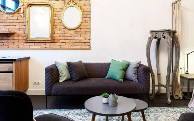 Your Instaworthy Astoria Loft Apartment - photo 2