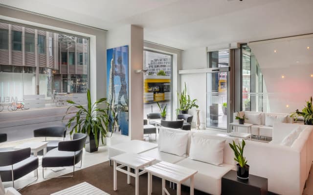 Melia Berlin - photo 2