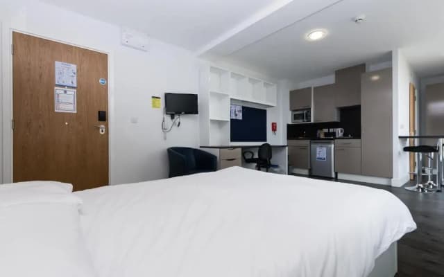 Destiny Student Holyrood - Campus Accommodation - photo 2