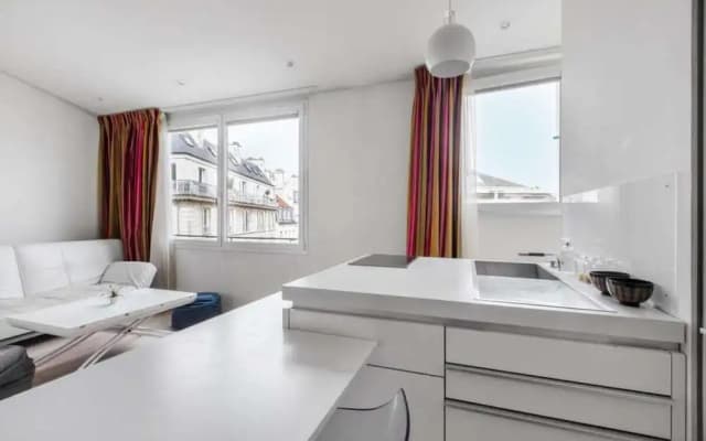 Modern & Design Flat in the heart of the Marais - photo 5