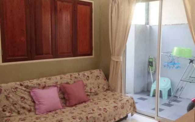 Aree Guesthouse5 - photo 2