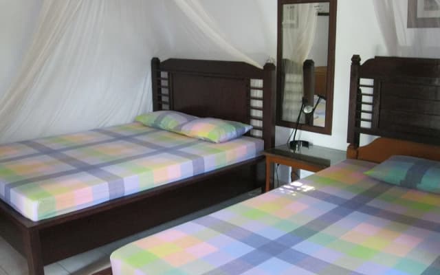 Suastika Lodge - photo 4