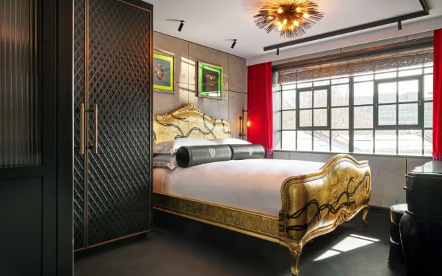 Chateau Denmark London - photo 3