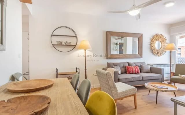 Apartment for 4 in Chamberi ( Plaza Olavide II ) - photo 3