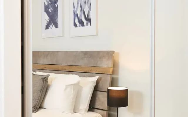 Spacious and Bright 1 Bedroom Apartment - photo 5