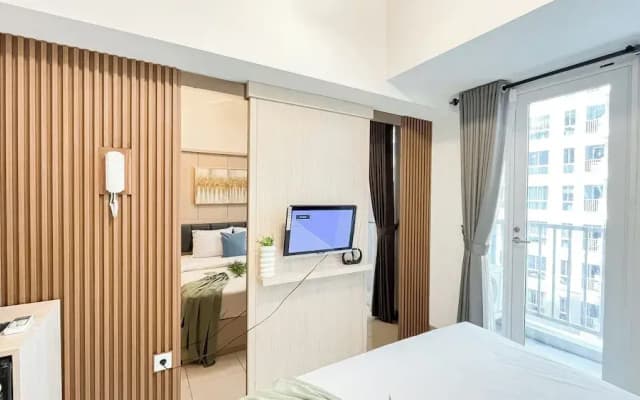 Good And Homey Studio Apartment At Tokyo Riverside Pik 2 - photo 3
