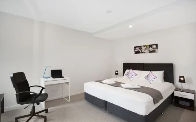Astra Apartments Carlton - photo 2