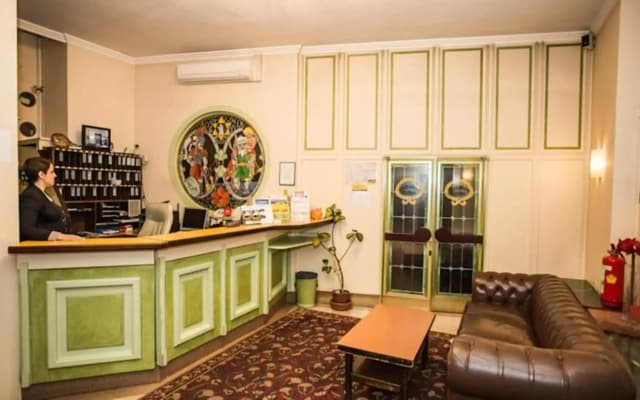 Hotel Hadrigan - photo 2