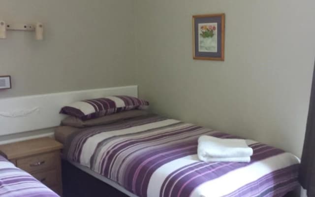 Brook Hotel - photo 5